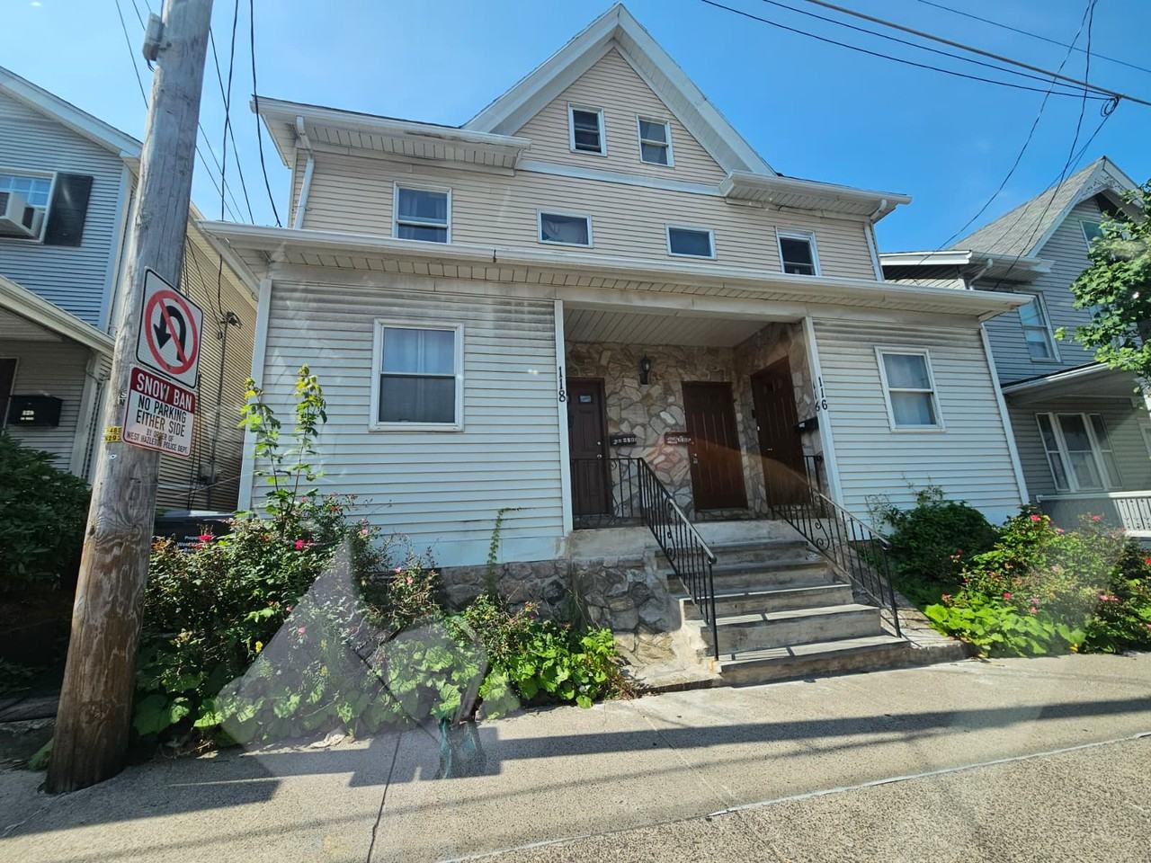 116 E Broad St #2
