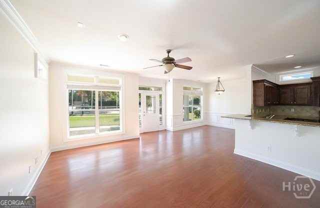 104 Putters Dr - Photo 4 of 19