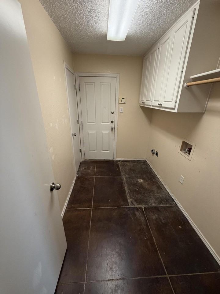 516 N Dover Ave - Photo 7 of 13