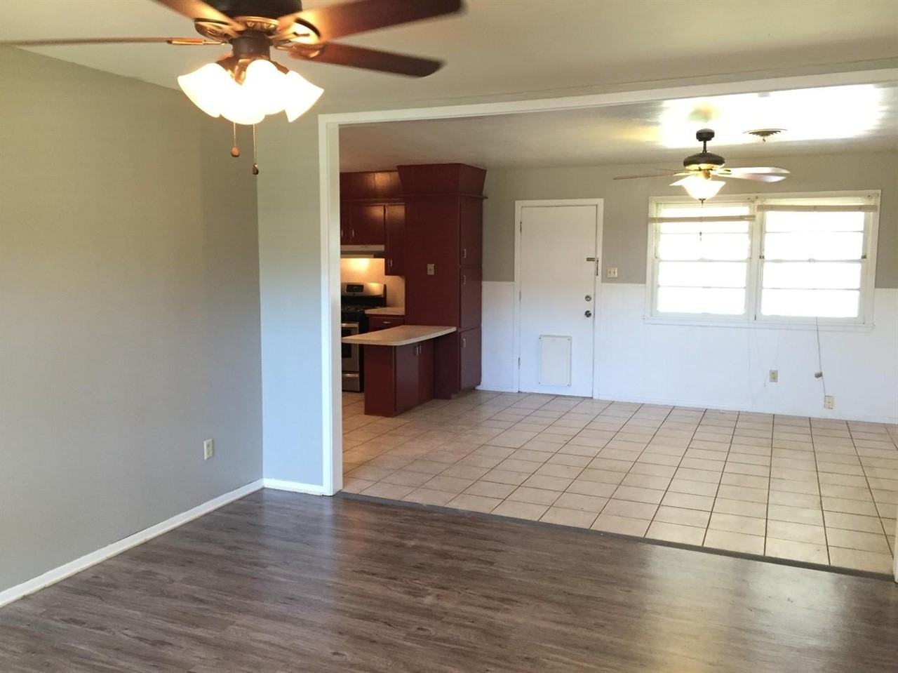 4710 45th St - Photo 3 of 13