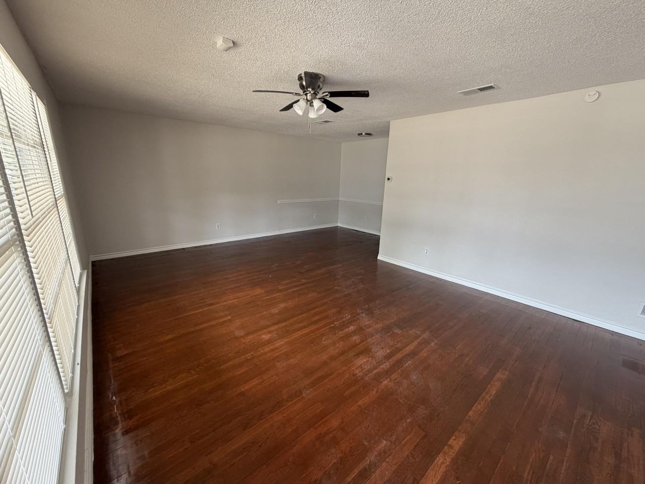 3416 29th St - Photo 2 of 13