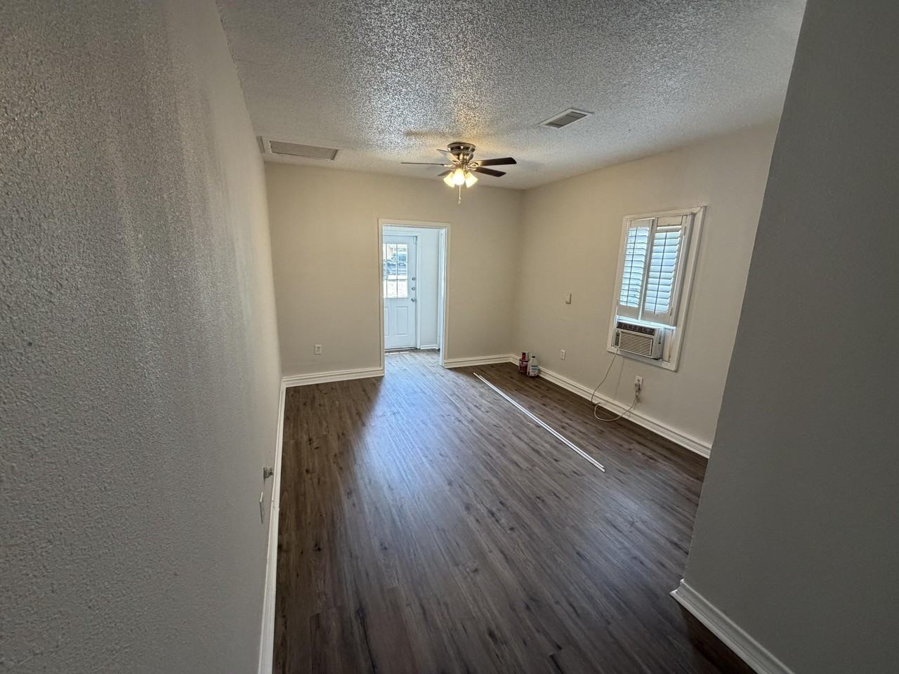 3416 29th St - Photo 6 of 13