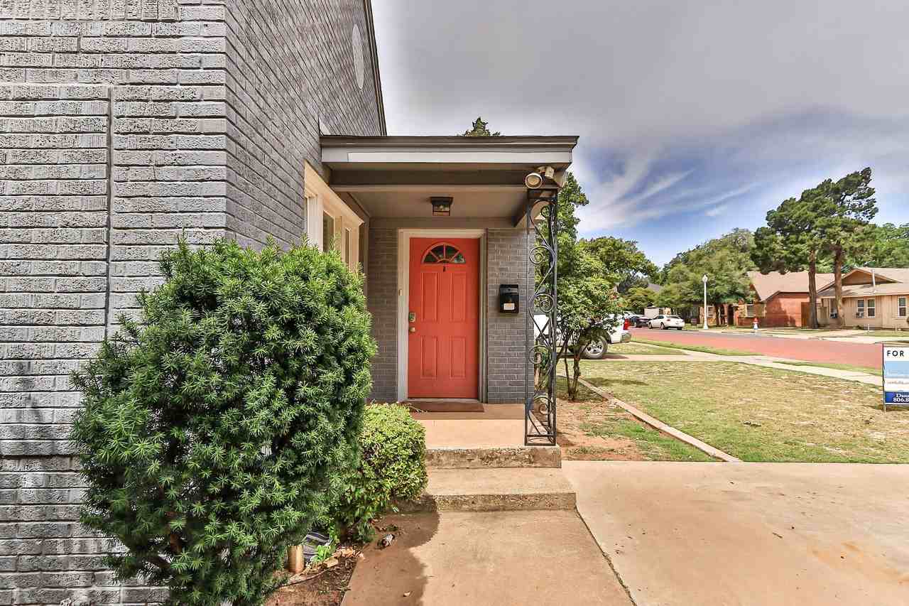 2307 14th St #A - Photo 2 of 31