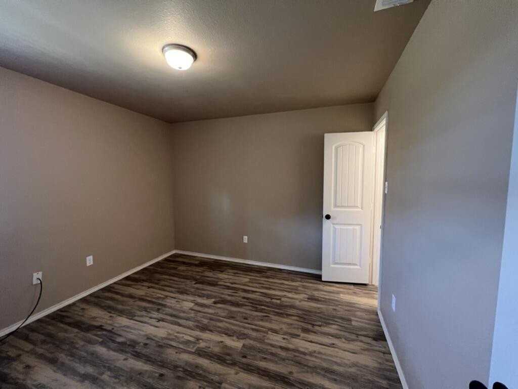 7410 5th St #3 - Photo 6 of 20