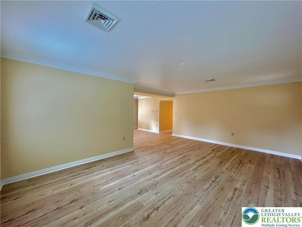 2404 Northwood Ave - Photo 6 of 22