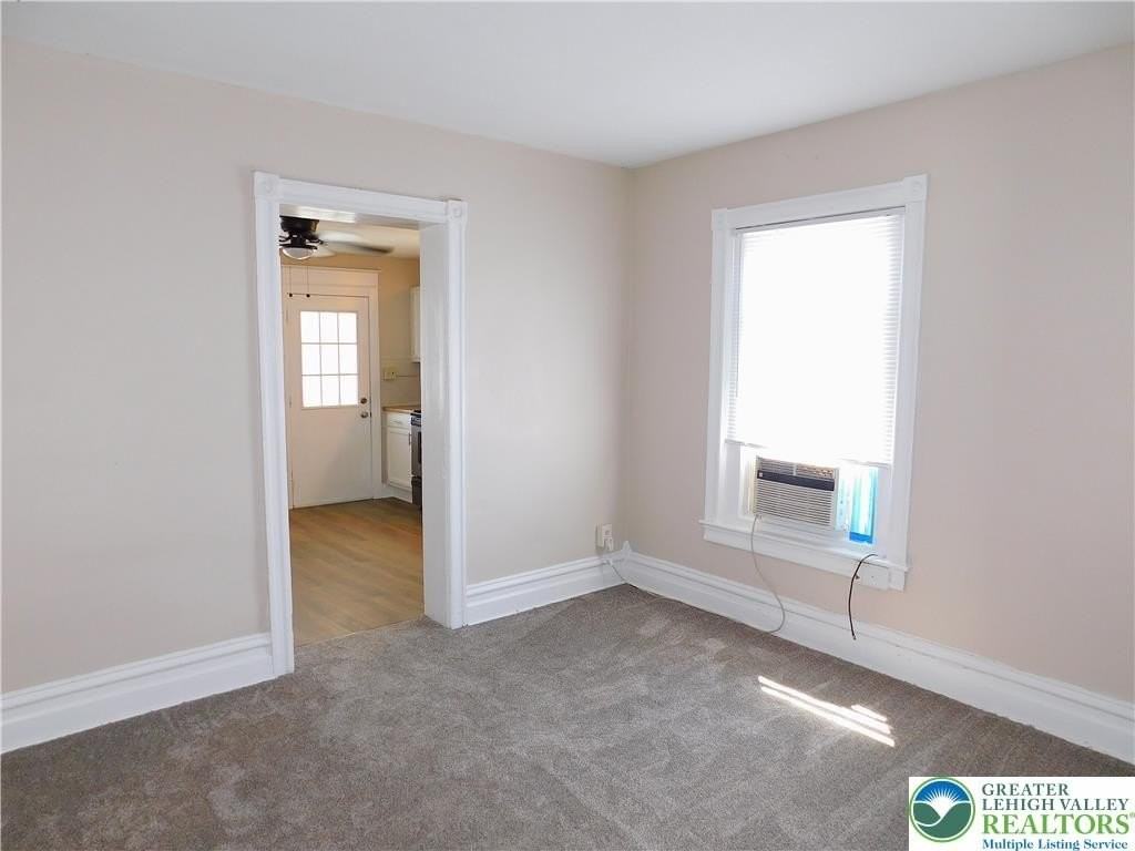 2411 S 5th St #2ndFL - Photo 6 of 9