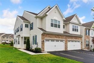 301 Redclover Ln - Photo 1 of 1