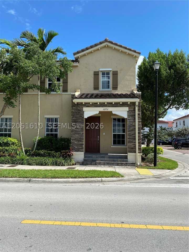 16731 Sw 96th St #16731 - Photo 4 of 18