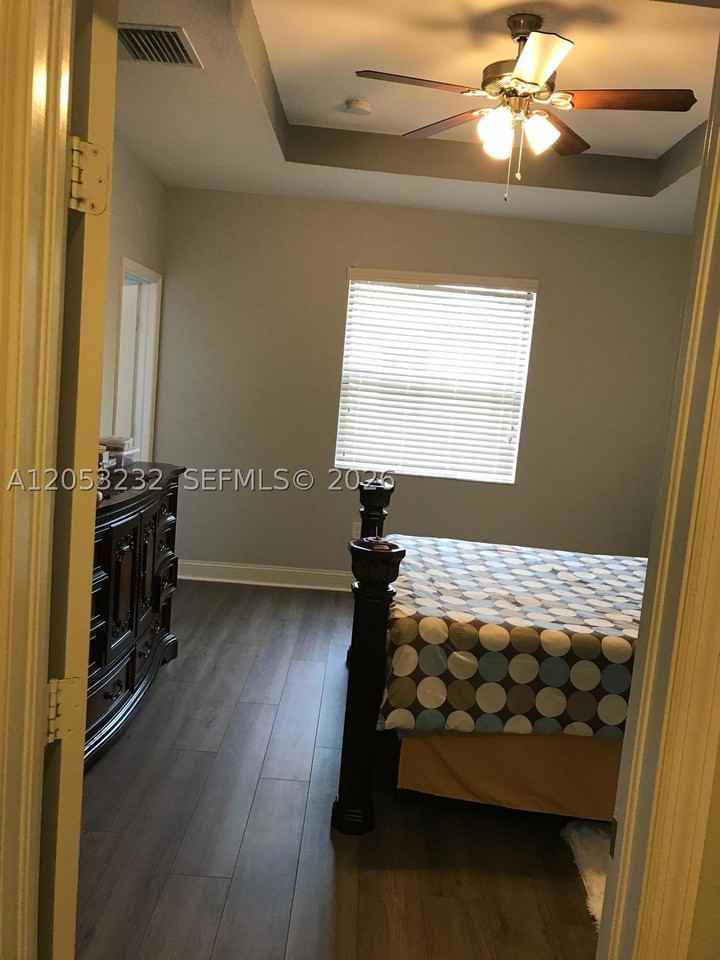 11380 Sw 233rd St - Photo 7 of 12