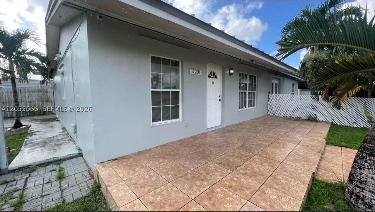 17201 Nw 53rd Ave #1 - Photo 2 of 20