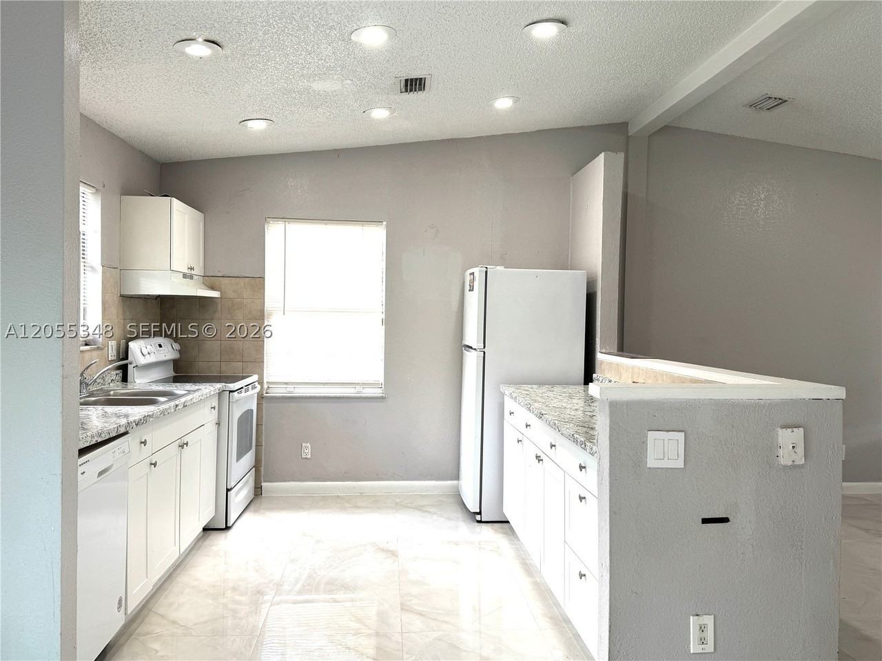 7541 Atlanta St #7541 - Photo 4 of 15