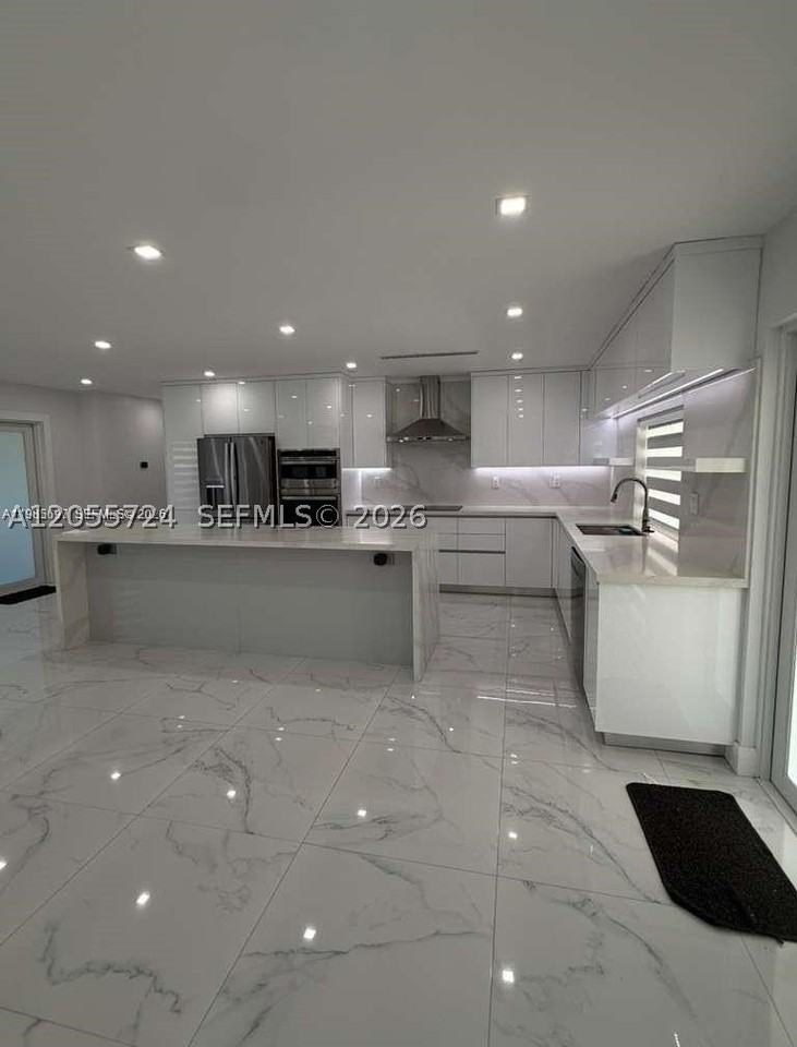 19020 Sw 91st Ave - Photo 2 of 26
