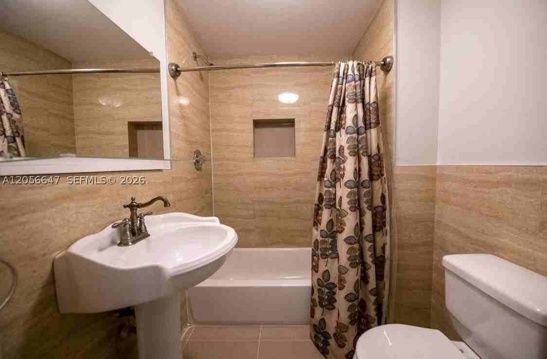 2241 Madison St - Photo 6 of 23