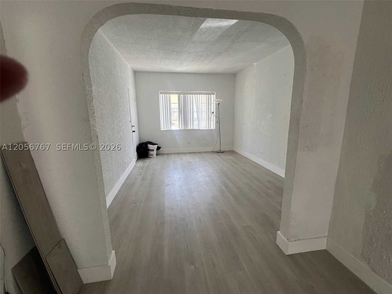 1326 Sw 6th St #10 - Photo 5 of 13