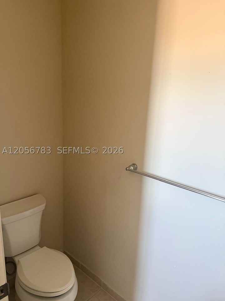 14615 Sw 5th St #0 - Photo 6 of 36