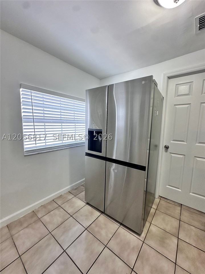12021 Sw 191st St #1 - Photo 2 of 12