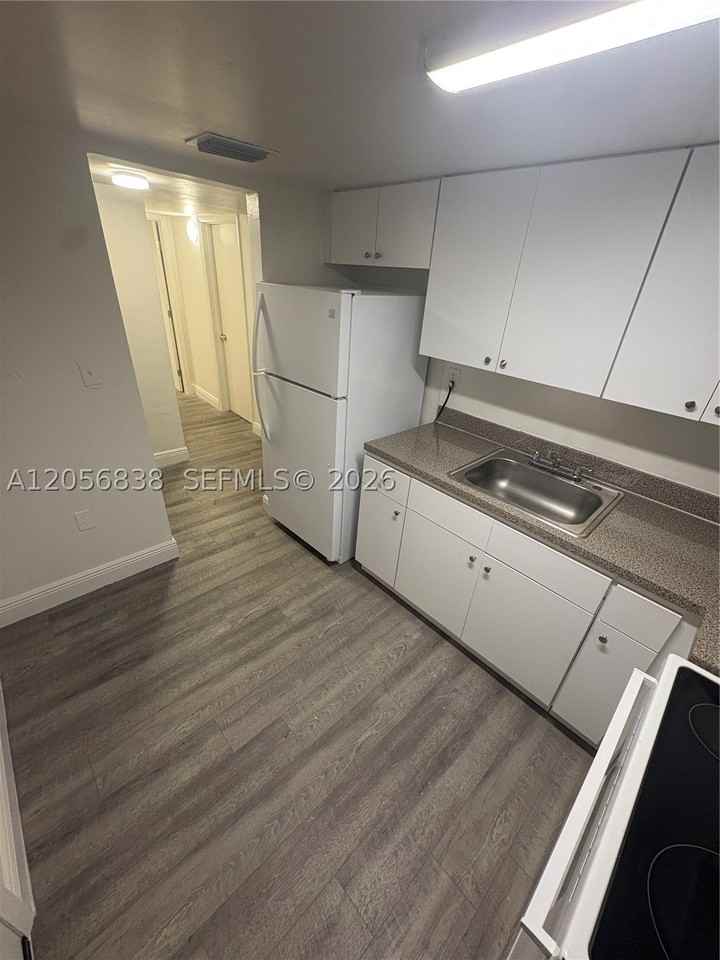 13285 Ne 6th Ave #N206 - Photo 3 of 17