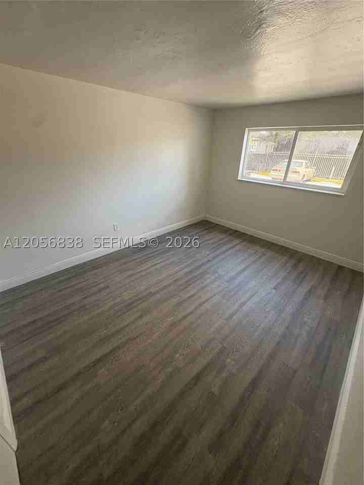 13285 Ne 6th Ave #N206 - Photo 5 of 17