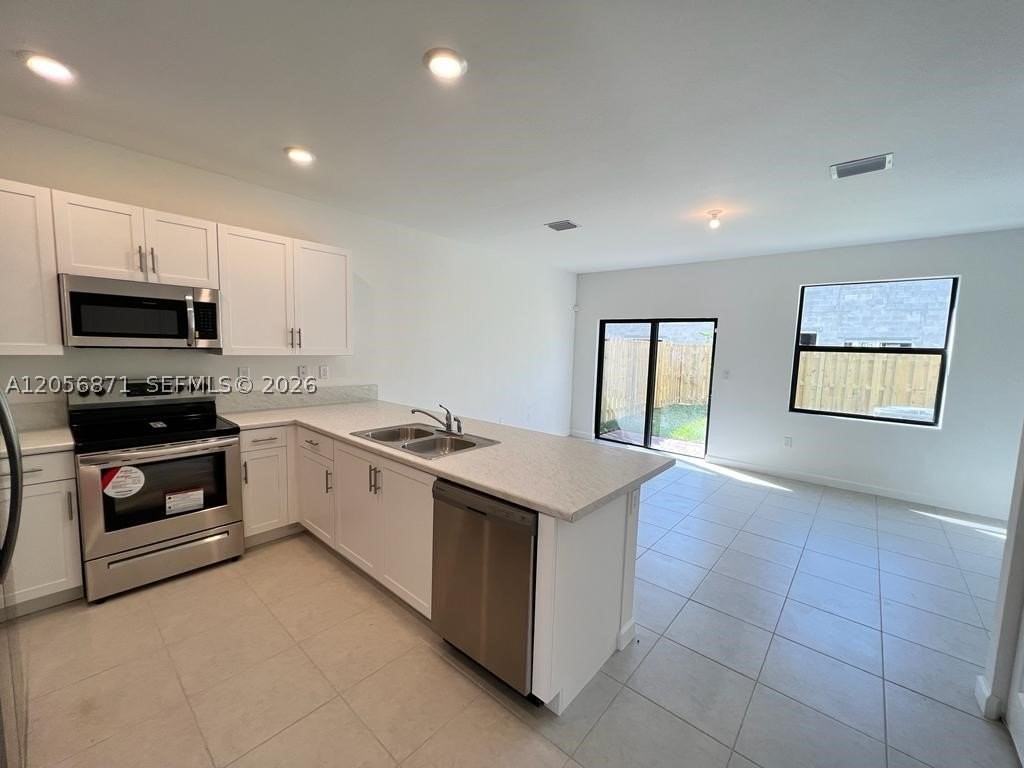 11876 Sw 245th Ter #11876 - Photo 7 of 20