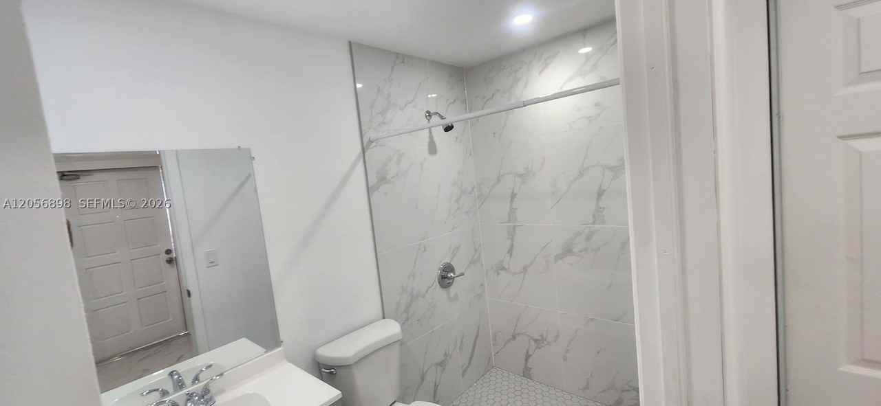 6630 Sw 132nd Ave #6630 - Photo 2 of 6