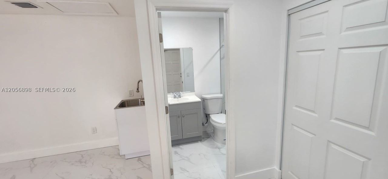 6630 Sw 132nd Ave #6630 - Photo 5 of 6
