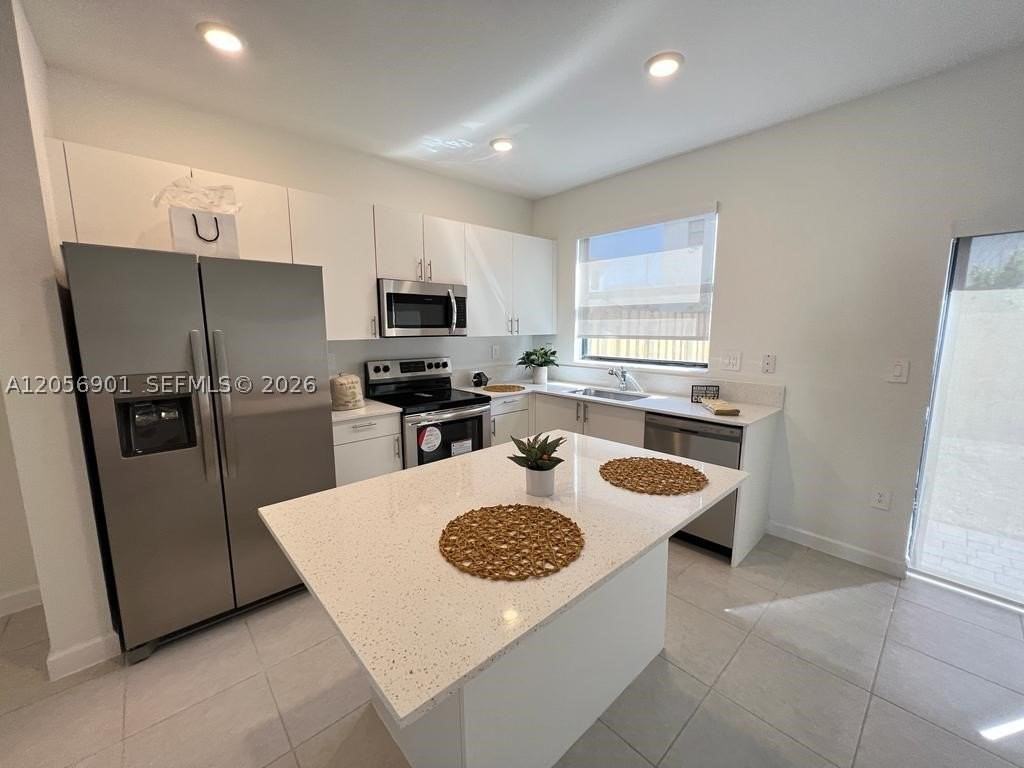 11846 Sw 246th Ln #11846 - Photo 5 of 27
