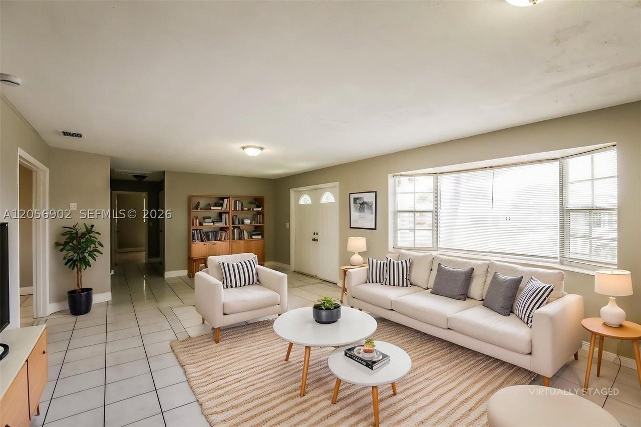 7171 Sw 10th Ct - Photo 3 of 18
