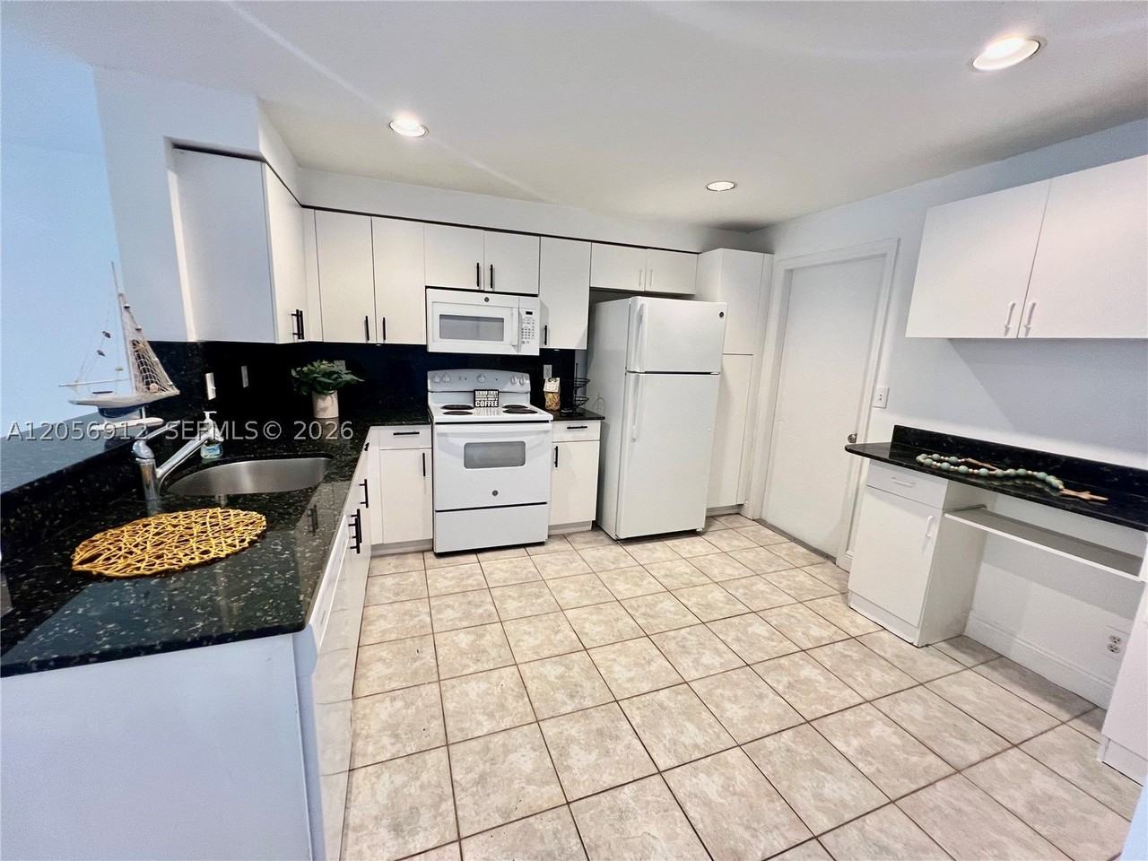 1387 Barcelona Way #3-26 - Photo 3 of 23