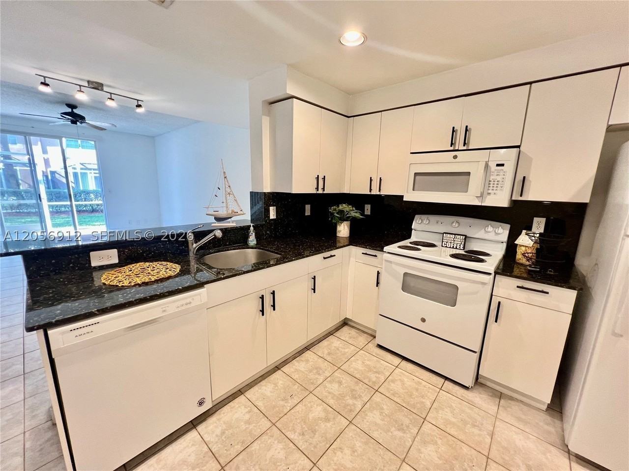 1387 Barcelona Way #3-26 - Photo 4 of 23
