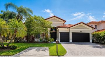 featured image of 19528 Sw 79th Pl