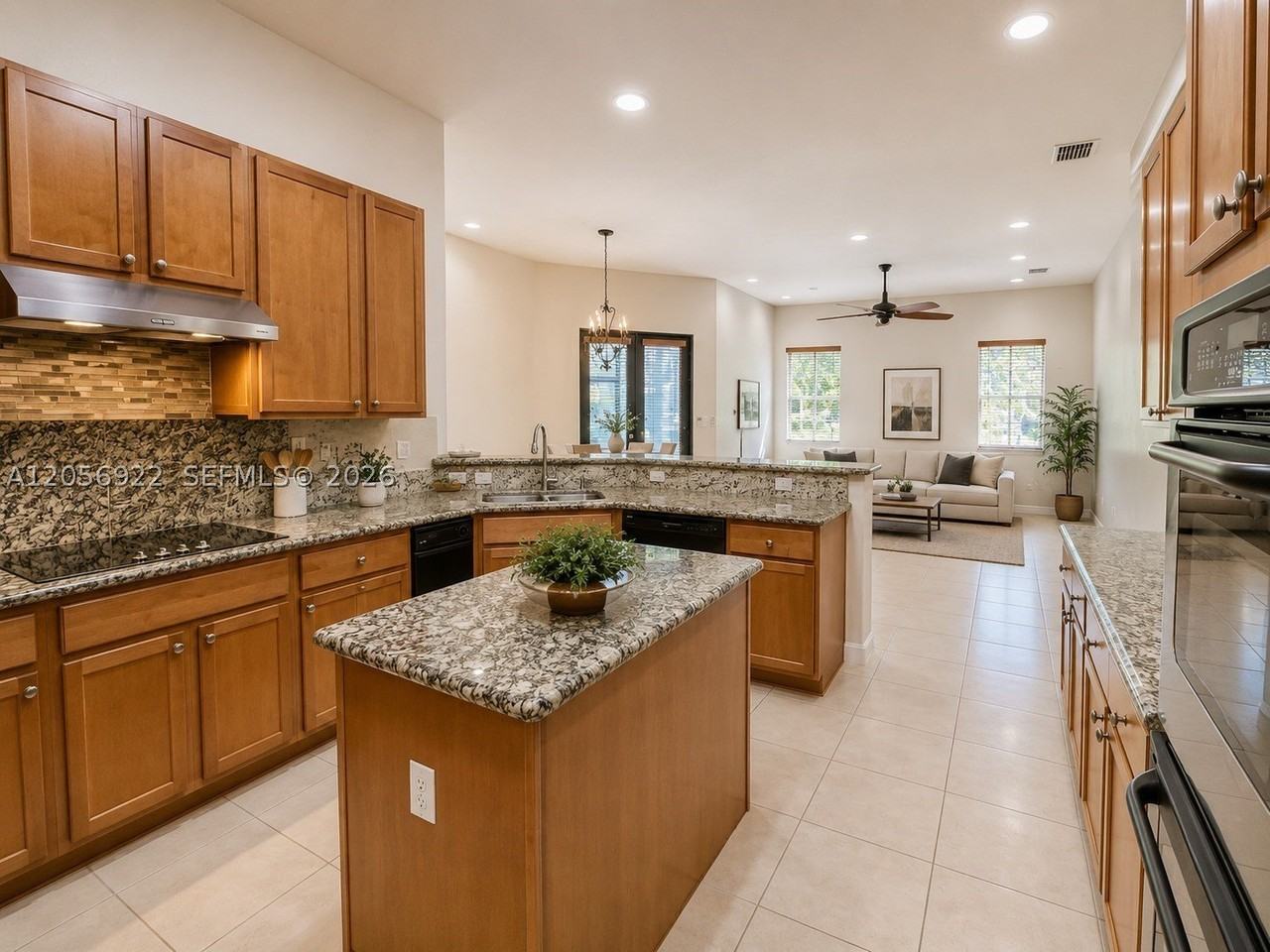 19528 Sw 79th Pl - Photo 4 of 47