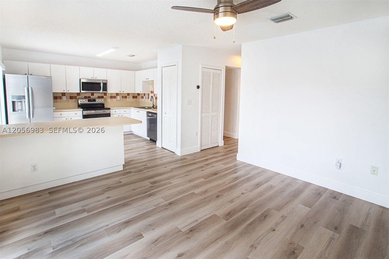 8949 Sw 214th St #8949 - Photo 3 of 33