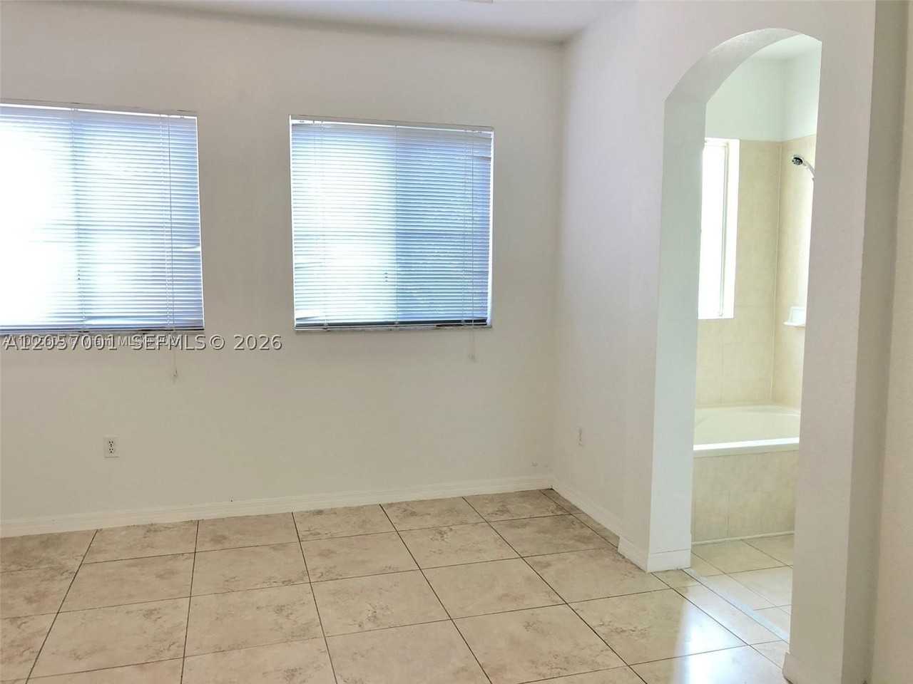 8527 Nw 108th Ave #4-41 - Photo 5 of 11