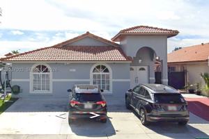 featured image of 8864 Nw 110th St #8864