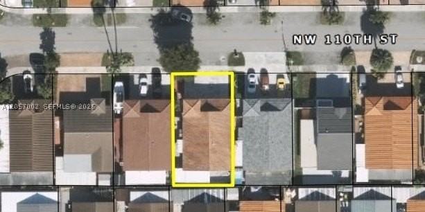 8864 Nw 110th St #8864 - Photo 2 of 15