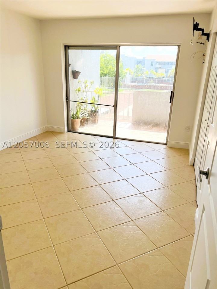 6195 W 18th Ave #G214 - Photo 4 of 9