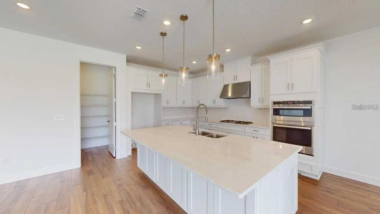 4911 Caserta Ct - Photo 2 of 15