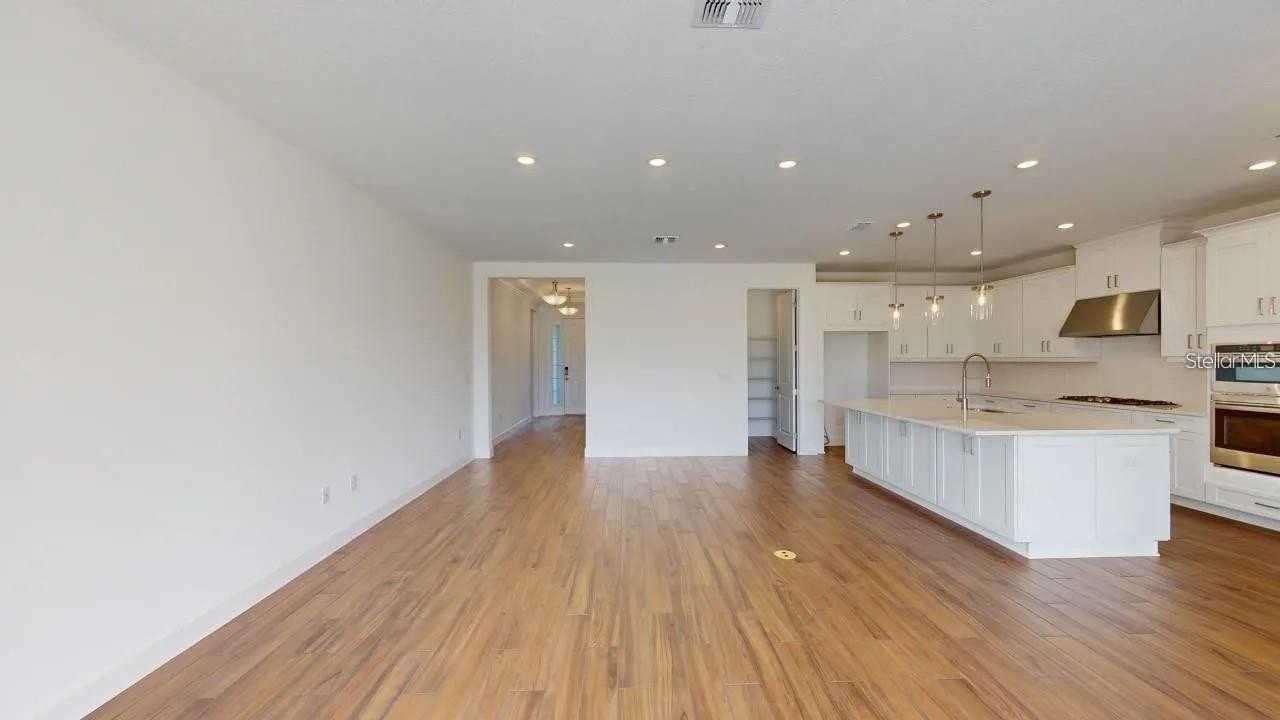 4911 Caserta Ct - Photo 4 of 15