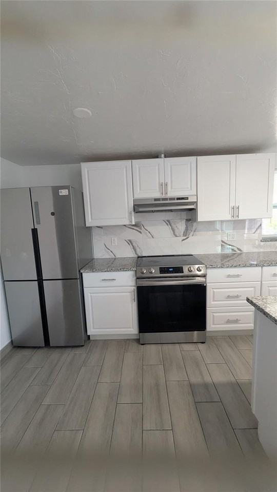 5723 9th Street Cir E - Photo 6 of 13