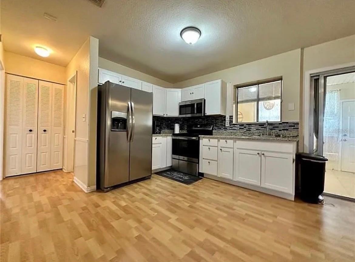 7523 Mayland St - Photo 4 of 8