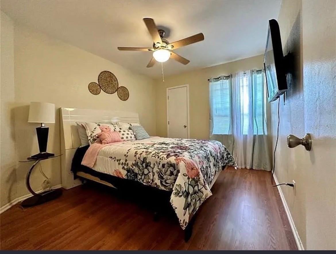 7523 Mayland St - Photo 5 of 8