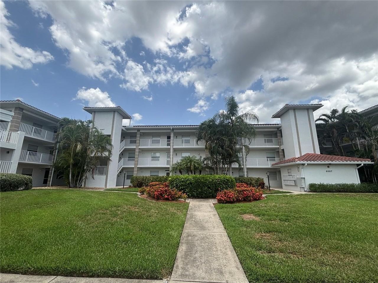 6507 Stone River Rd #105