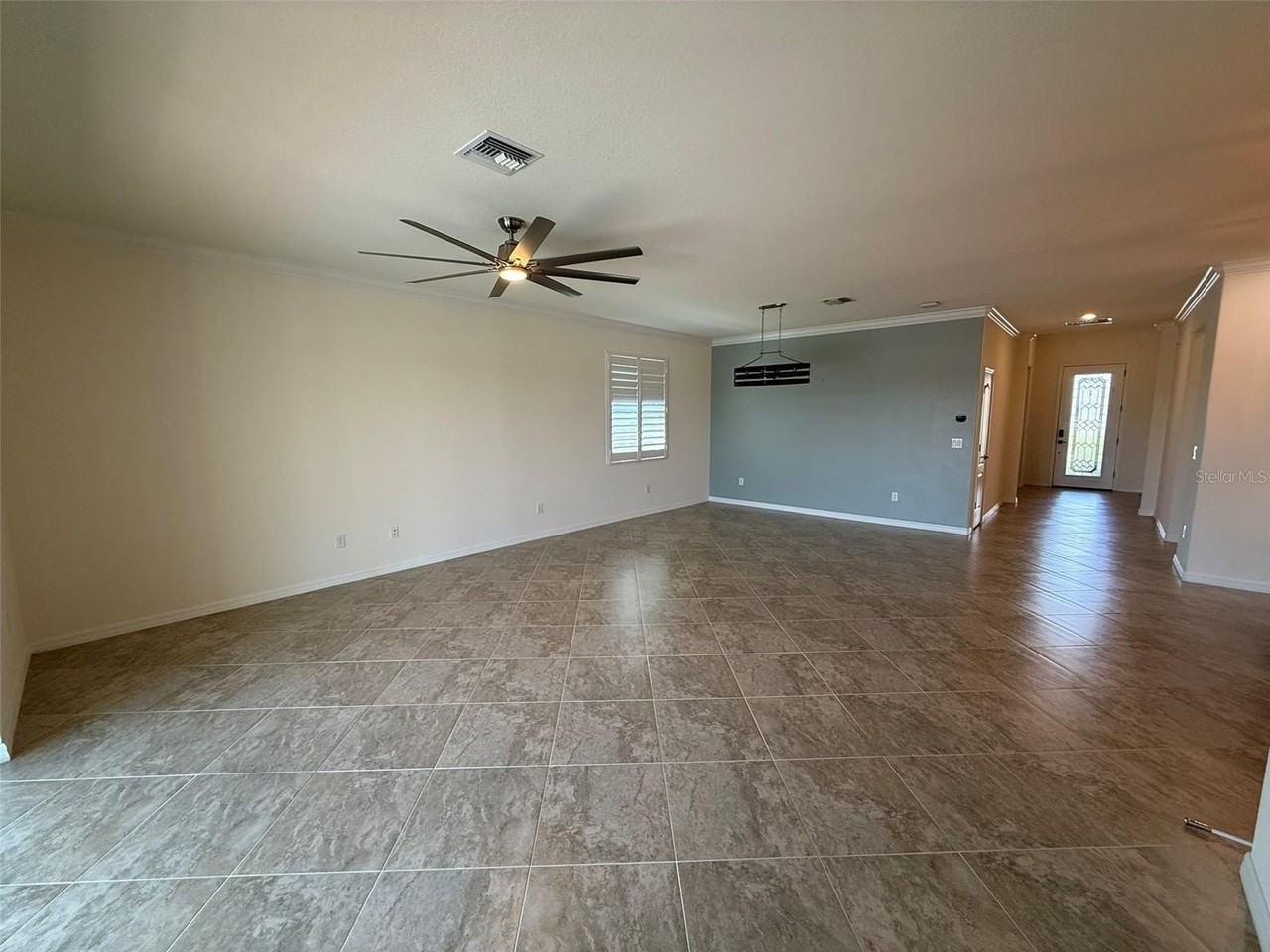 15153 Spanish Point Dr - Photo 6 of 30