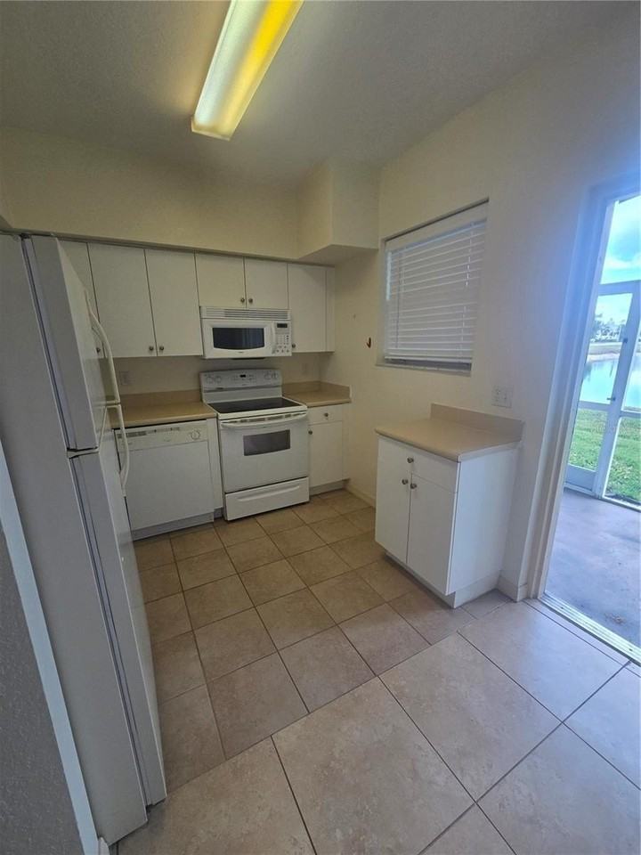 8312 Bernwood Cove Loop #1007 - Photo 2 of 17