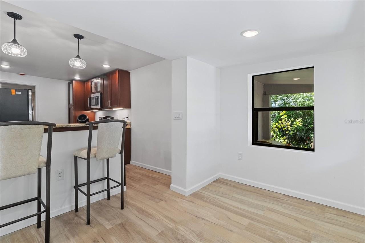 23094 Central Ave - Photo 2 of 27