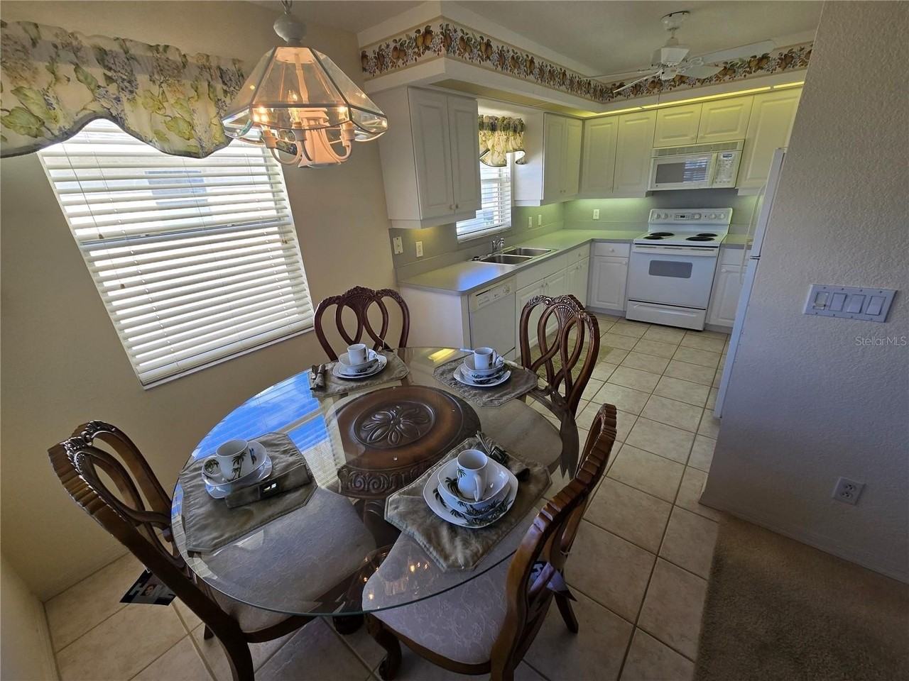 5800 Sabal Trace Dr #1002 - Photo 6 of 22