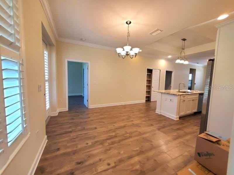 431 W Mckenzie St - Photo 7 of 22