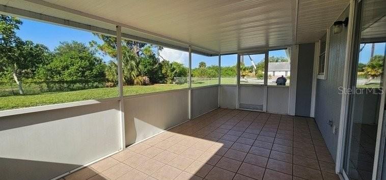 7855 W Price Blvd - Photo 3 of 22