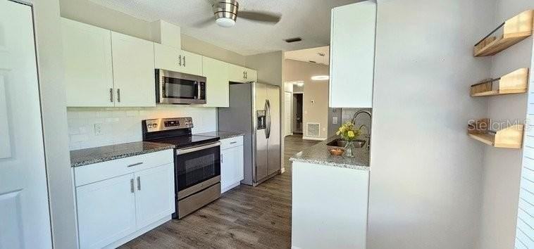 7855 W Price Blvd - Photo 6 of 22