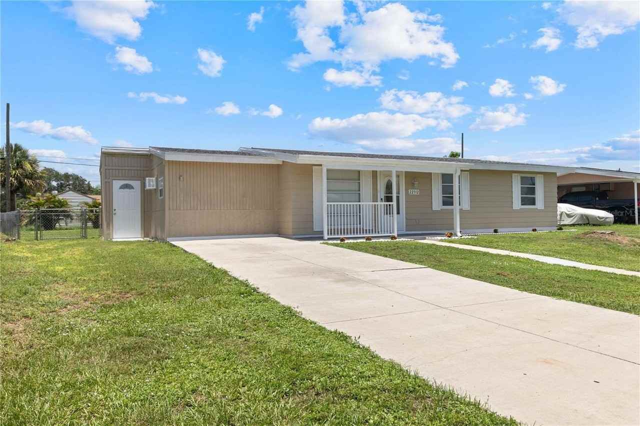 22312 Lasalle Rd - Photo 2 of 39